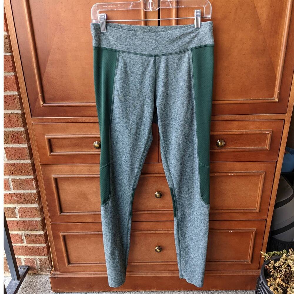 The North Face Women's size M Medium FlashDry Heather Green Leggings Mid Rise